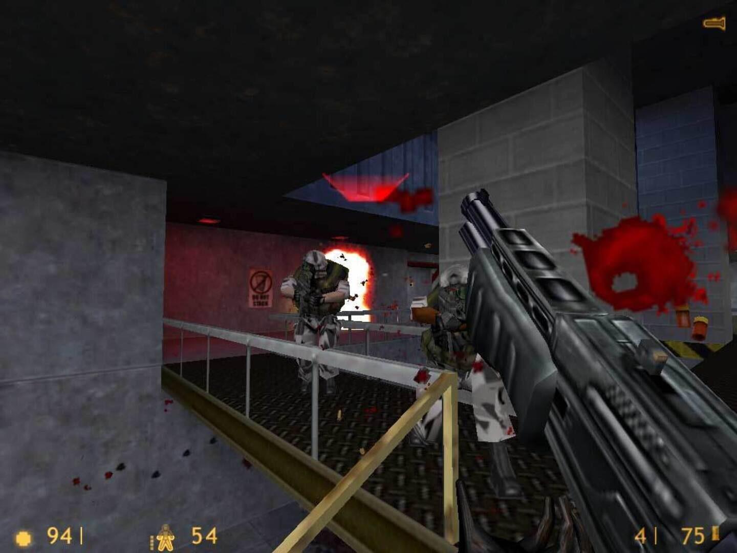 Half-Life - akcja w grze