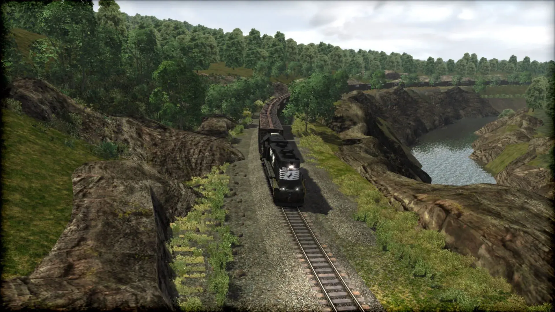 Train Simulator: Norfolk Southern GP38-2 High Hood Loco Add-On - gameplay screenshot